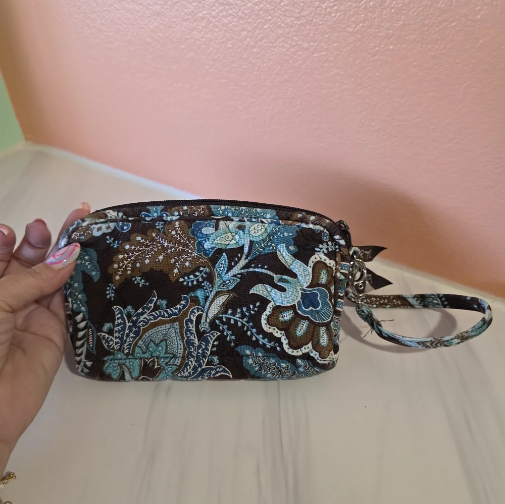 Vera Bradley Mini Bag Cosmetic Clutch Brown and Blue Paisley Floral Wristlet
